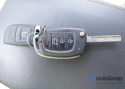 2017 Hyundai Santa Fe Se из США, поврежденный, VIN KM8SMDHF7HU206817